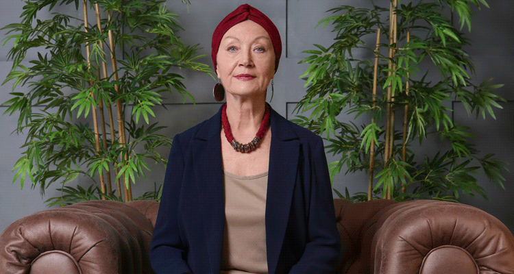 Extraordinary Future Predictions Online